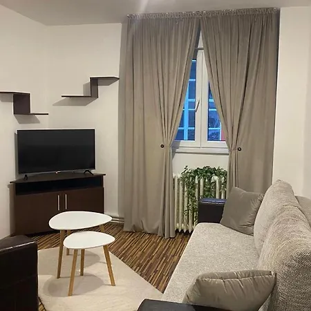 Talina Apartament Oradea Exterior foto
