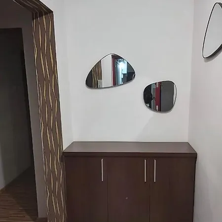 Talina Apartament Oradea Exterior foto